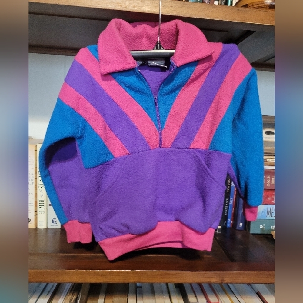 Vintage fleece kids track suit top. Size 5